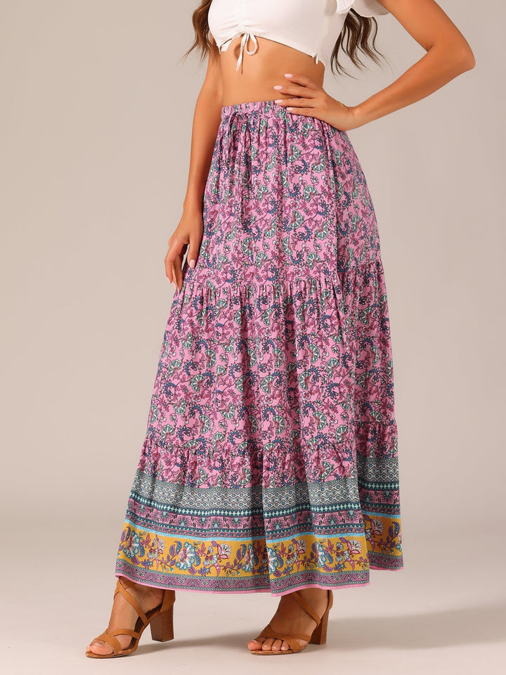 Casual chic women's printed maxi skirt, high waist, flowing fabric & stylish side slit.