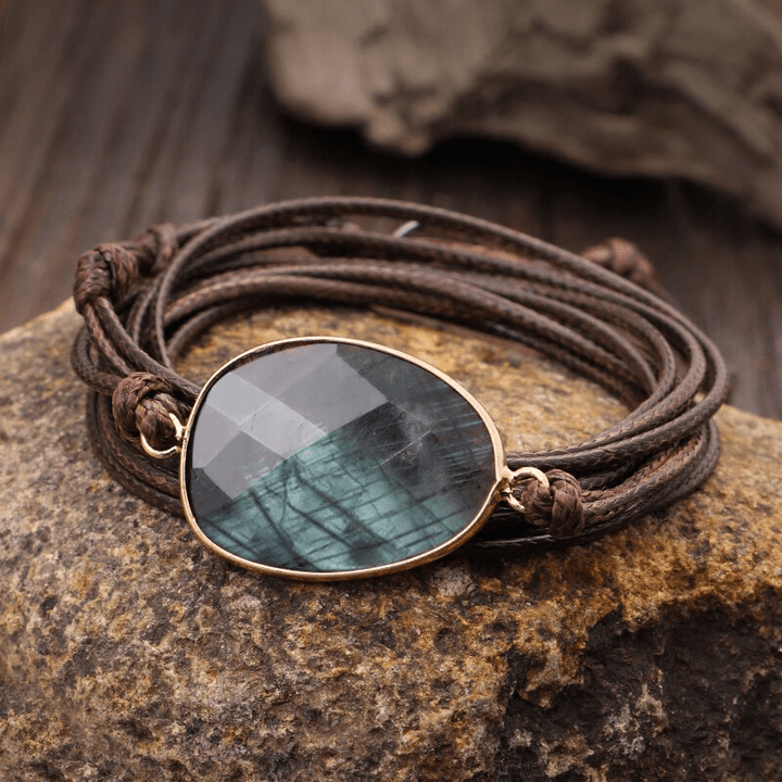 Hand-wrapped labradorite gemstone bracelet for women. Boho style for spiritual healing & intuition.