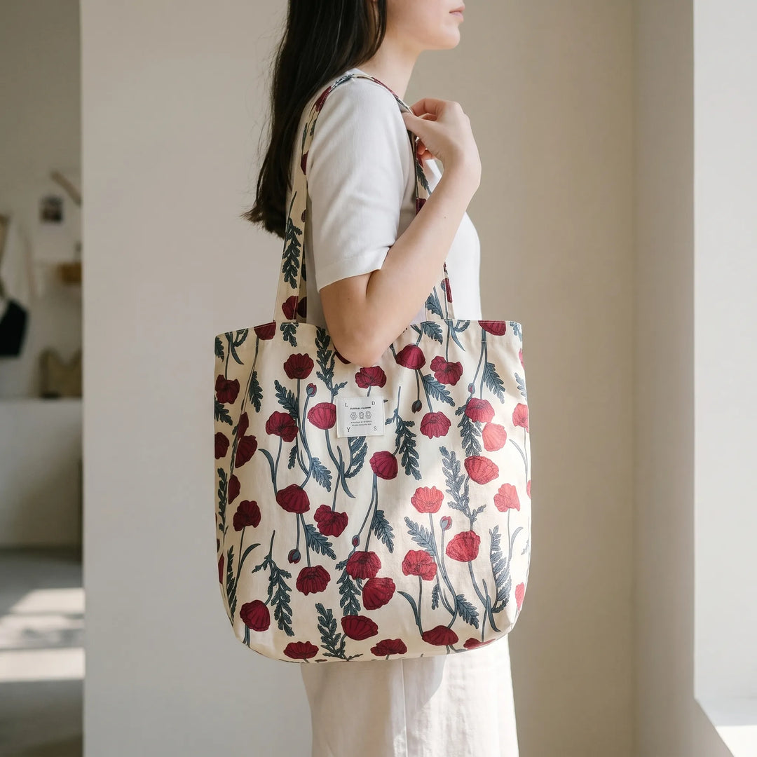 Women's large floral print shoulder tote bag for everyday use and travel, stylish and spacious.