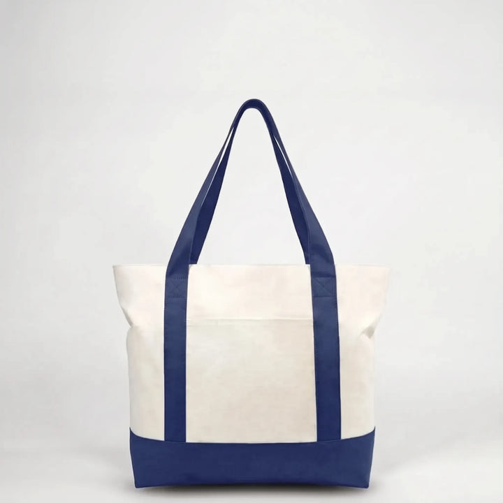 Modern women's large zip tote, designed as a spacious shopper bag. Secure and durable for daily use.