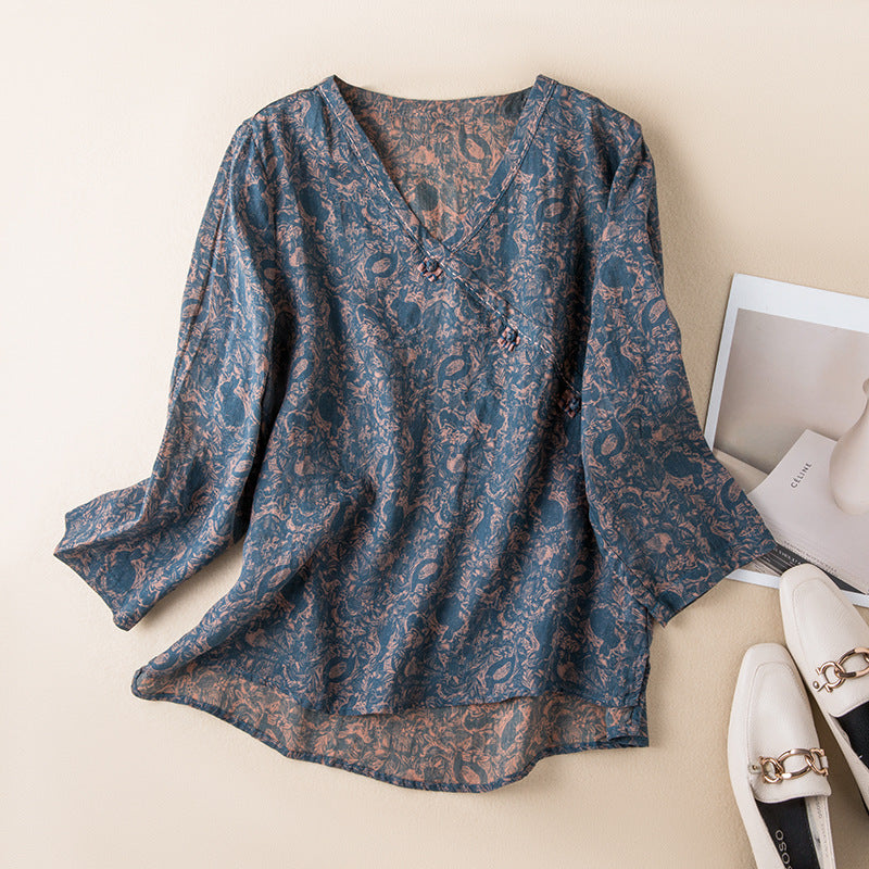 Women's Leilani button-front shirt, relaxed fit, long sleeve, versatile for everyday fashion.