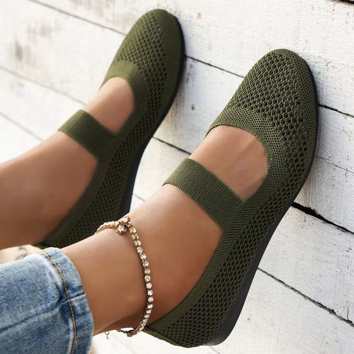 Flexible women's barefoot shoes, perfect for comfortable natural walking & everyday wear.