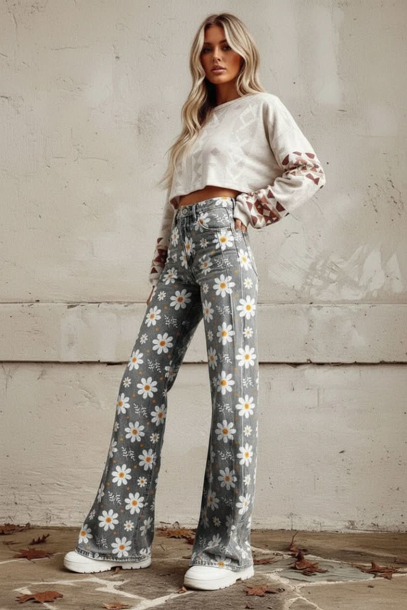 Women's lightweight breathable jeans, perfect for all-day comfort and casual everyday style.