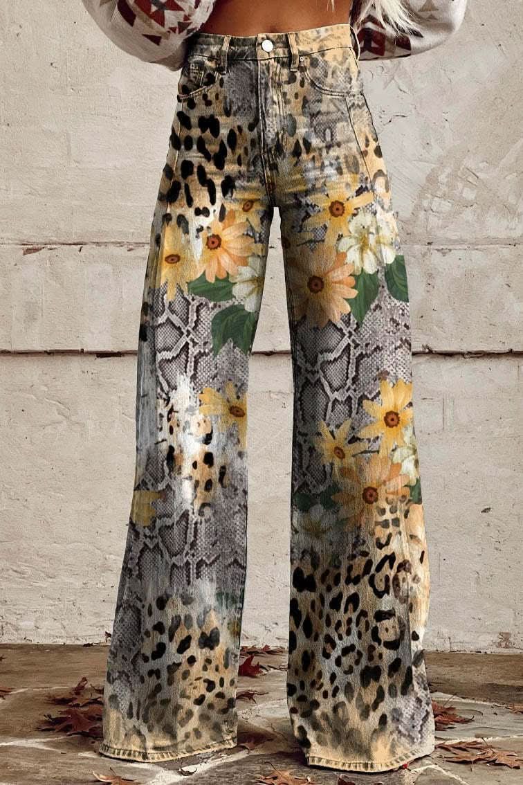 Everyday style women's jeans, breathable, lightweight, and comfortable with a relaxed fit.
