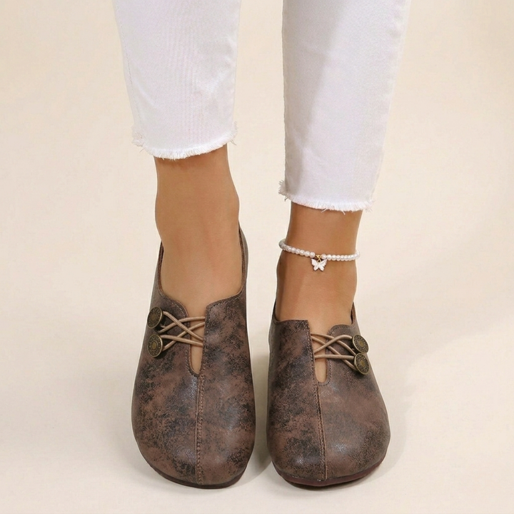 Orthopedic comfort shoes for women, lightweight support to ease foot pain.