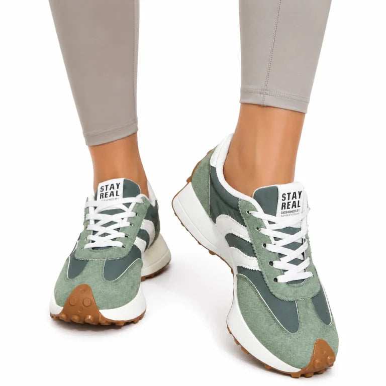 Ergonomic women's trainers, lightweight orthopedic design for active walking.
