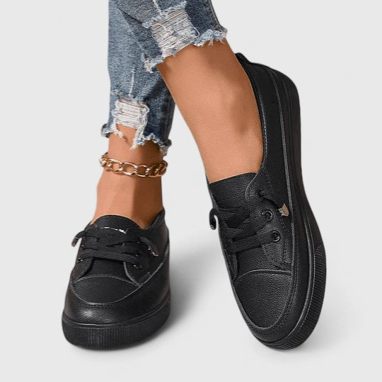 Casual women's orthopedic walking shoes. Lightweight, breathable, & supportive for daily activities & comfort.