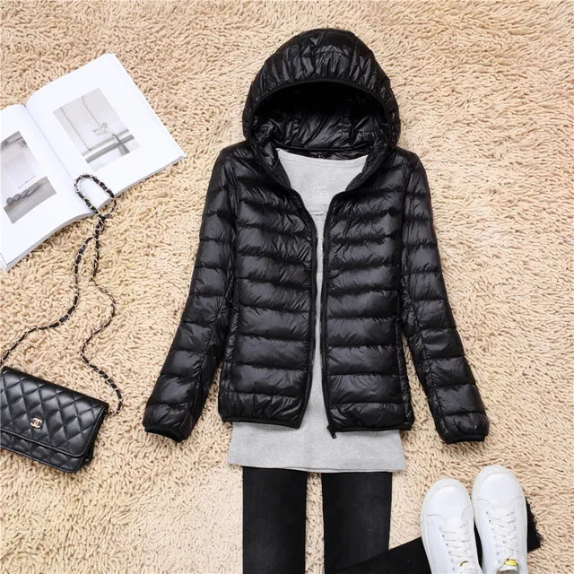 Everyday packable puffer jacket for women. Lightweight, versatile, and insulated.