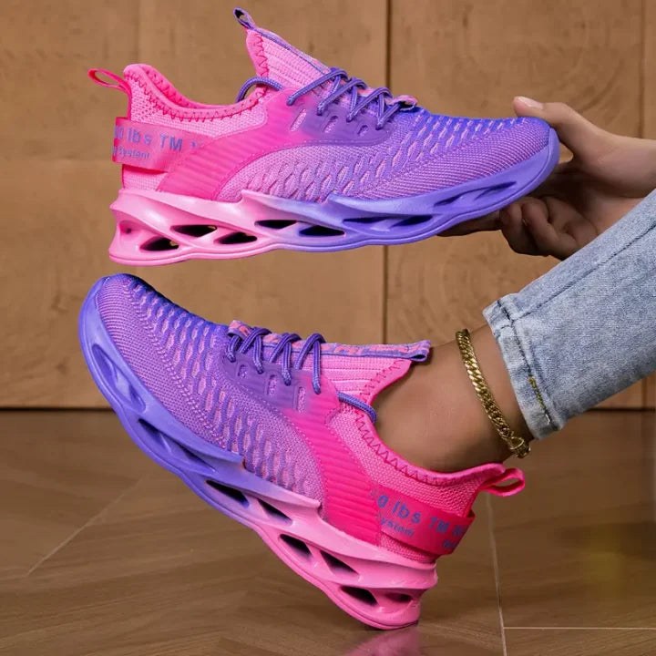 Lightweight women's casual sneakers, providing daily comfort and support for active lifestyles.