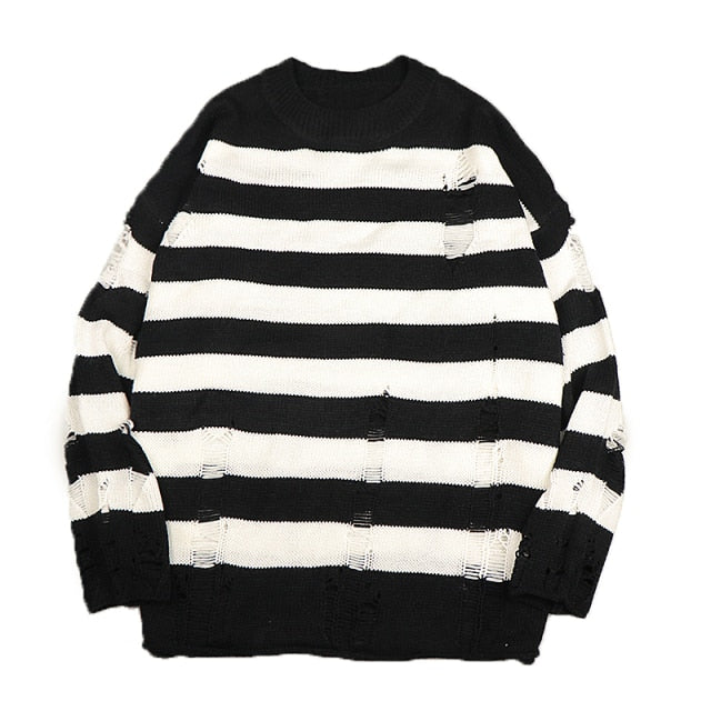 Effortless women's casual striped sweater with a loose, relaxed fit. A cozy pullover, perfect for autumn winter wear.