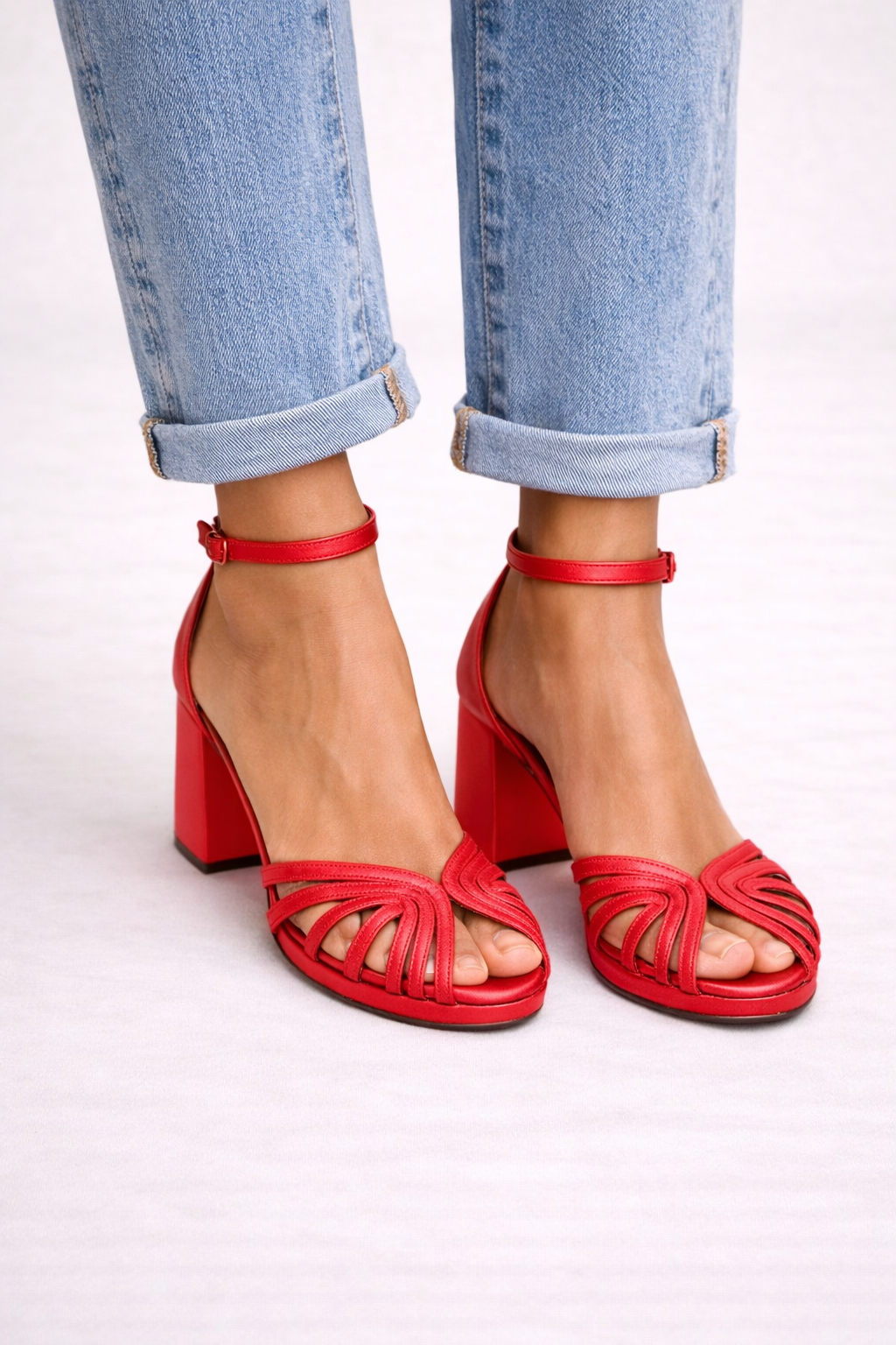 Comfortable women's block heel sandals with open toe & elegant strappy ankle strap, ideal for any occasion.