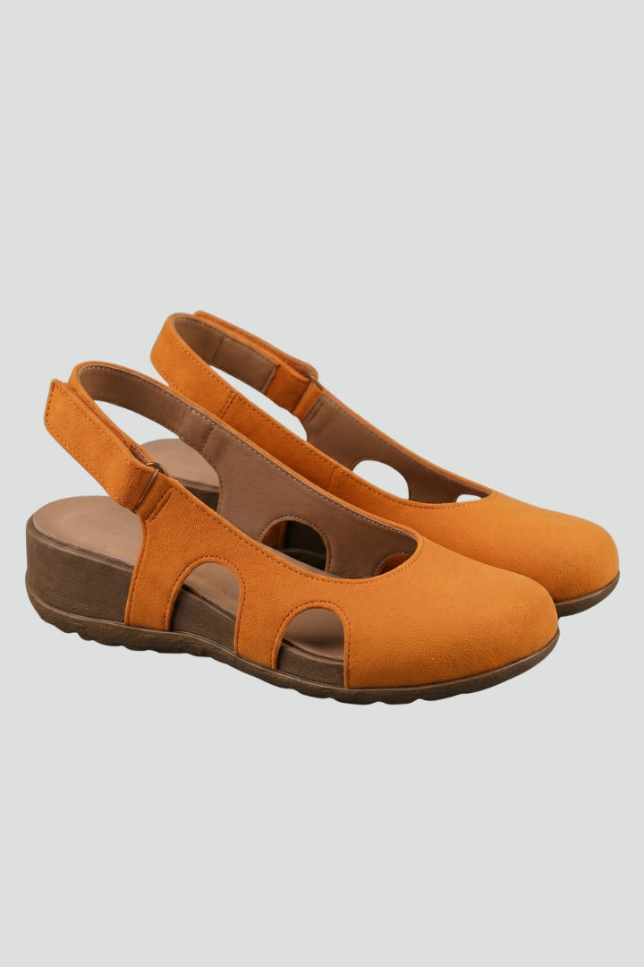 Women's orthopaedic sandals with adjustable straps & cushioned sole for comfort & foot support. Ideal for daily wear.
