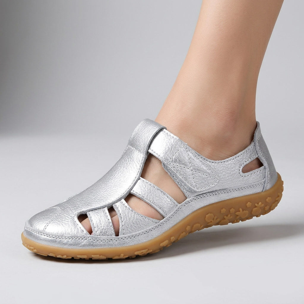 Non-slip orthopaedic sandals for women, offering excellent foot support and all-day comfort.