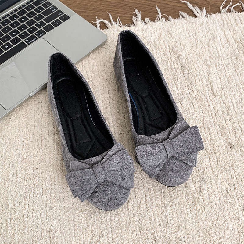 Women's comfortable orthopaedic wide fit ballet flats, offering excellent arch support.