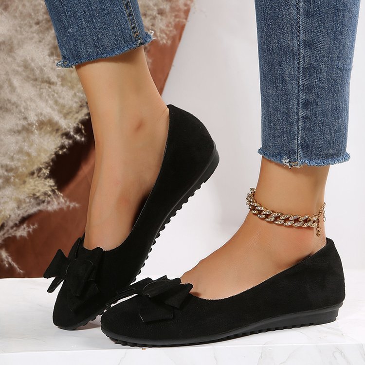 Women's orthopaedic wide fit ballet flats, designed for comfort, support, and elegance.