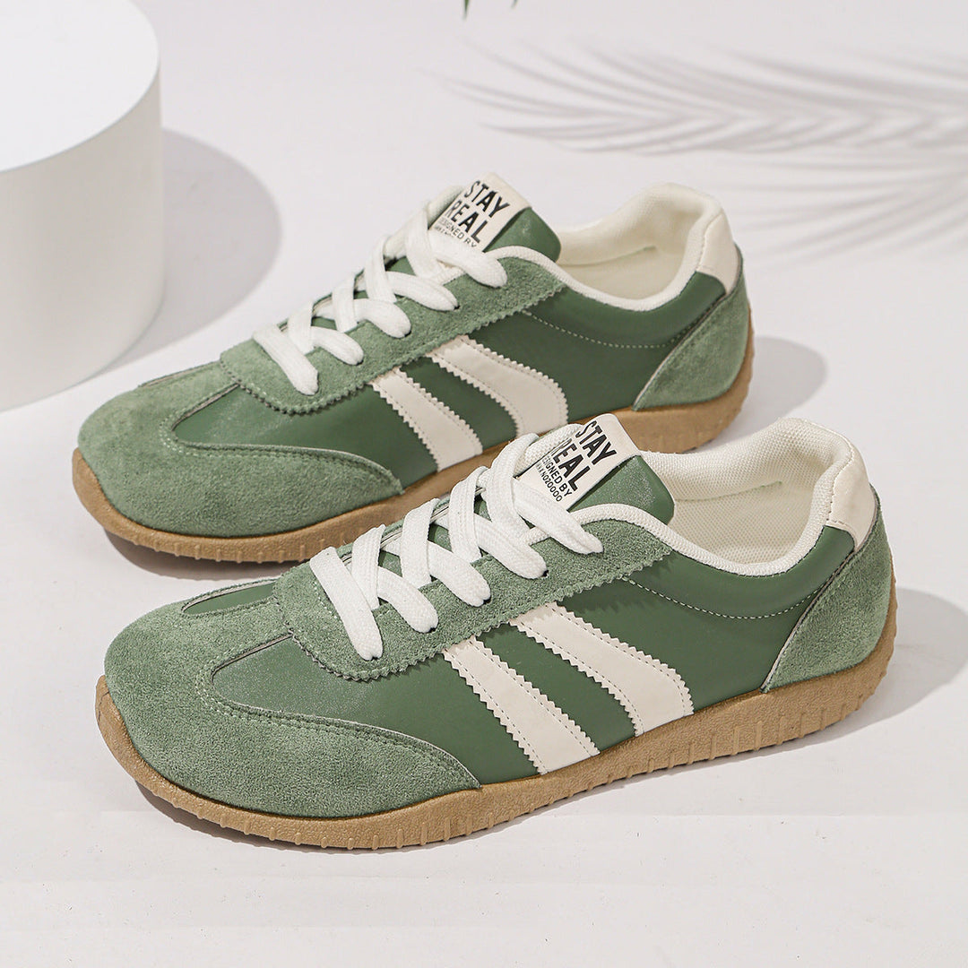 Women's daily wear trainers, wide fit, featuring orthopaedic arch support for foot relief.