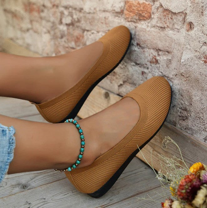 Soft material orthopedic ballet flats for women, providing all-day comfort & foot support.
