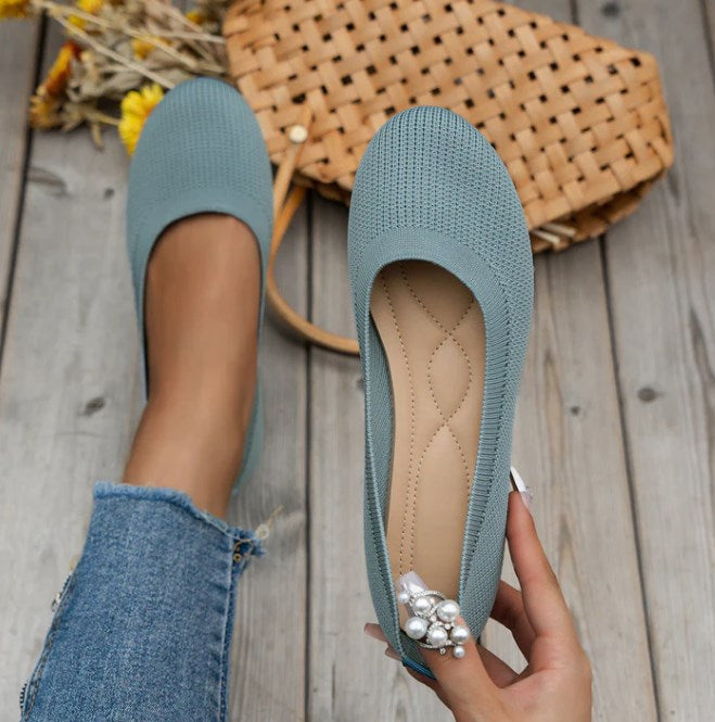 Versatile women's orthopedic ballet flats, designed for all-day comfort, support & style.