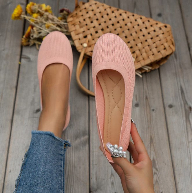 Lightweight women's orthopedic ballet flats for comfortable walking & superior foot support.