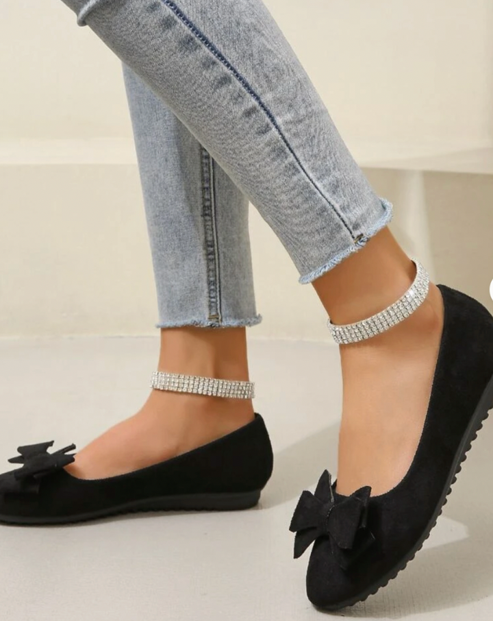 Elegant women's orthopedic loafer flats, featuring ultimate comfort & arch support for walking shoes.