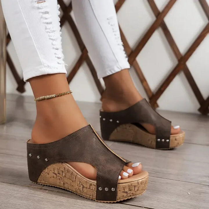 Orthopedic women's sandals, tan, with soft cushioning and adjustable straps for ultimate comfort footwear.