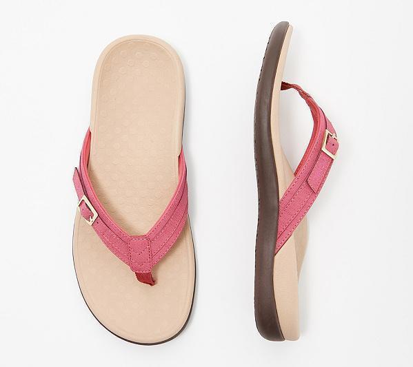 Casual women's orthopedic flip-flops with advanced arch support, designed for cushioned comfort & supportive summer walking.