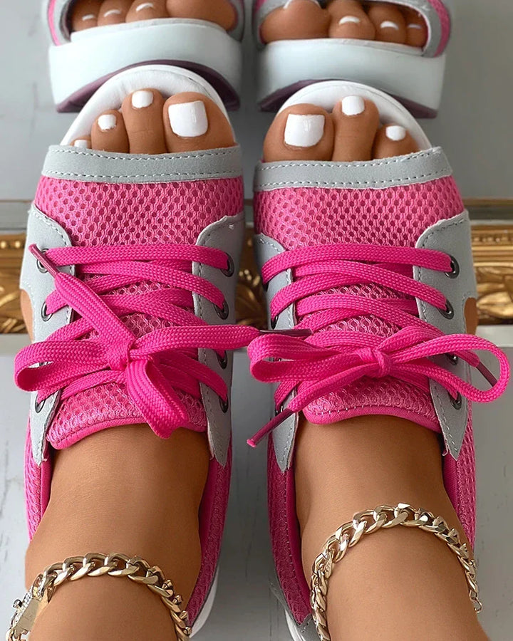 Women's supportive lace-up sandals, orthopedic design. Features arch support, airy comfort for stylish summer wear.