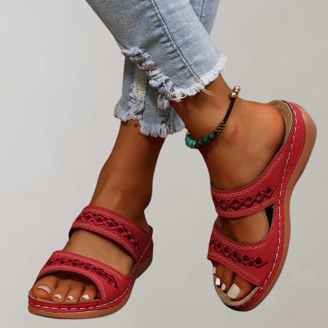 Women's orthopedic platform sandals for elevated comfort & arch support. Perfect summer casual footwear.