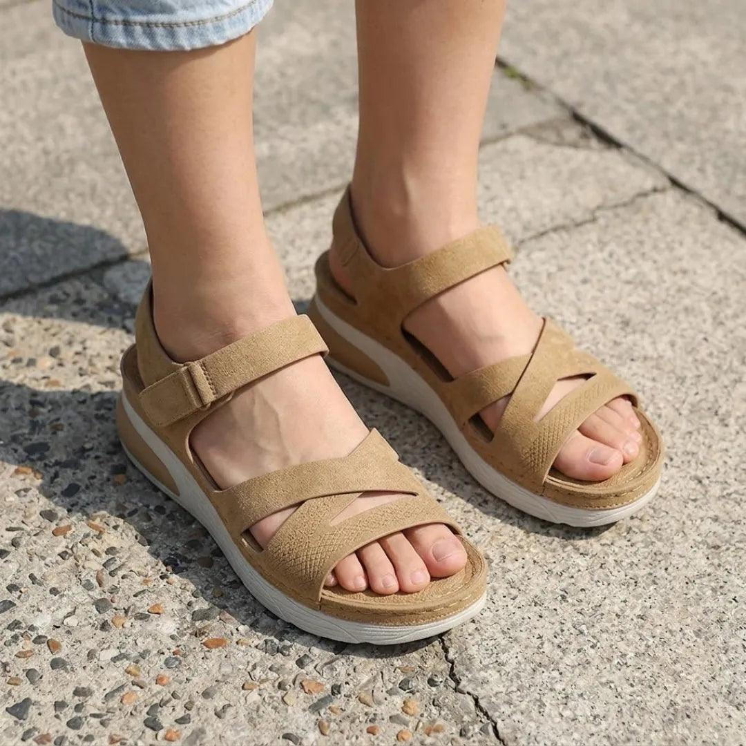 Stylish casual women's sandals with adjustable straps & therapeutic arch support for summer comfort.