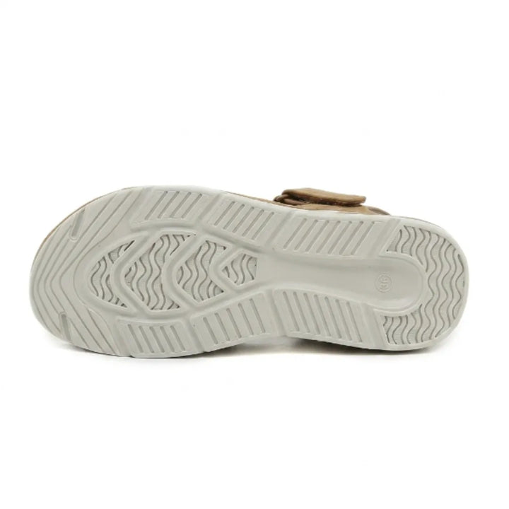 Adjustable women's summer sandals with orthopedic arch support, ideal for comfort and foot health.