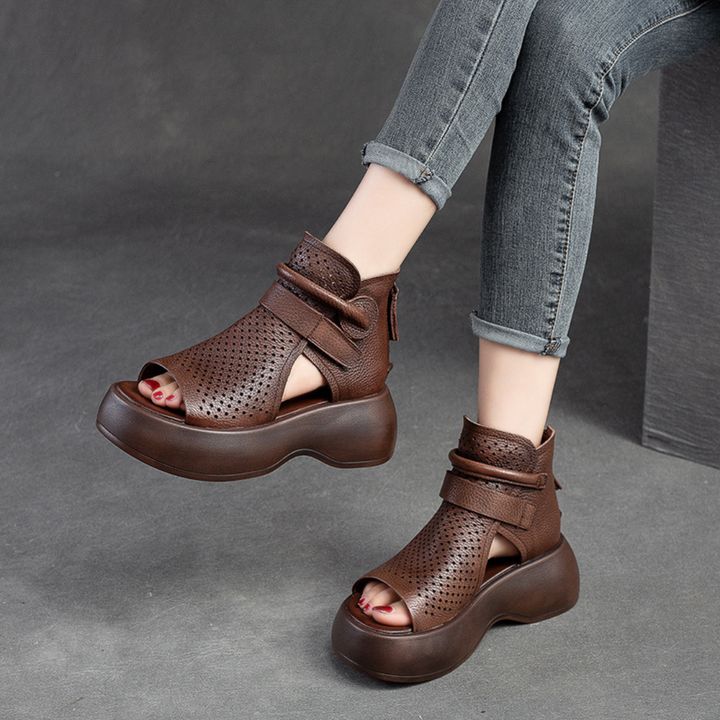 Supportive women's orthopedic sandals designed for foot care and all-day comfort. Essential summer footwear.