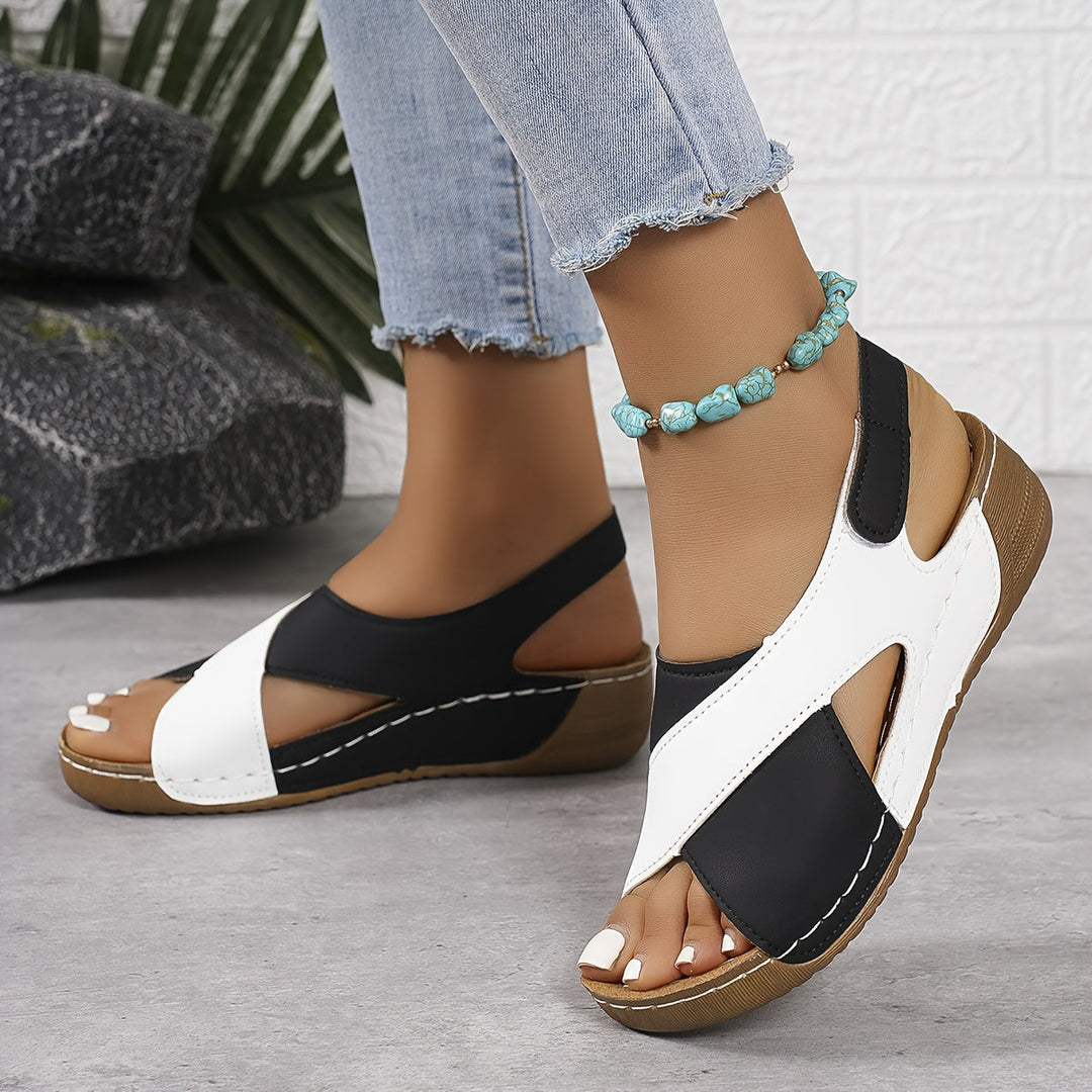 Everyday wear women's stylish sandals: comfortable, open toe, with essential arch support.
