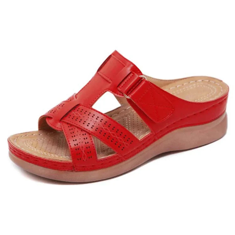 Orthopedic women's sandals designed for arch support, ideal for all-day comfort footwear.