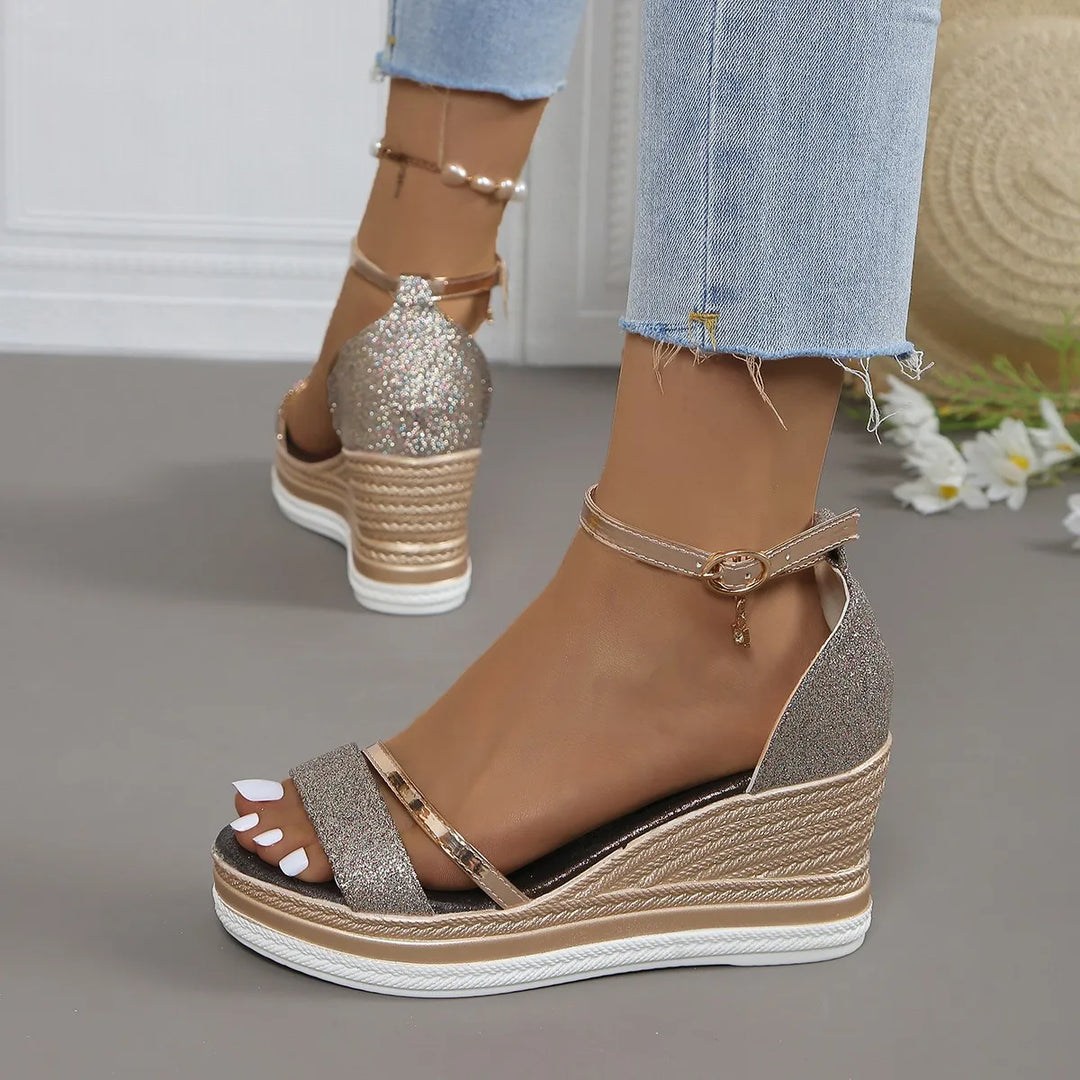 Women's orthopedic sandals with cushioned sole & arch support for comfortable daily wear. Ideal for summer walking.