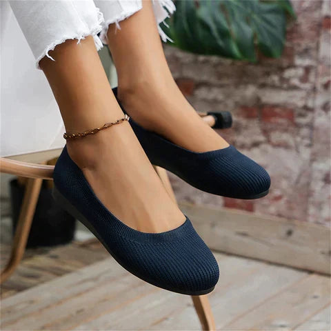 Comfortable women's slip-on orthopedic shoes with memory foam arch support, ideal for daily wear.