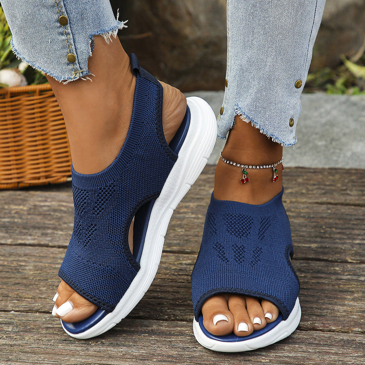 Women's orthopedic walking sandals, designed for maximum foot support & comfort.