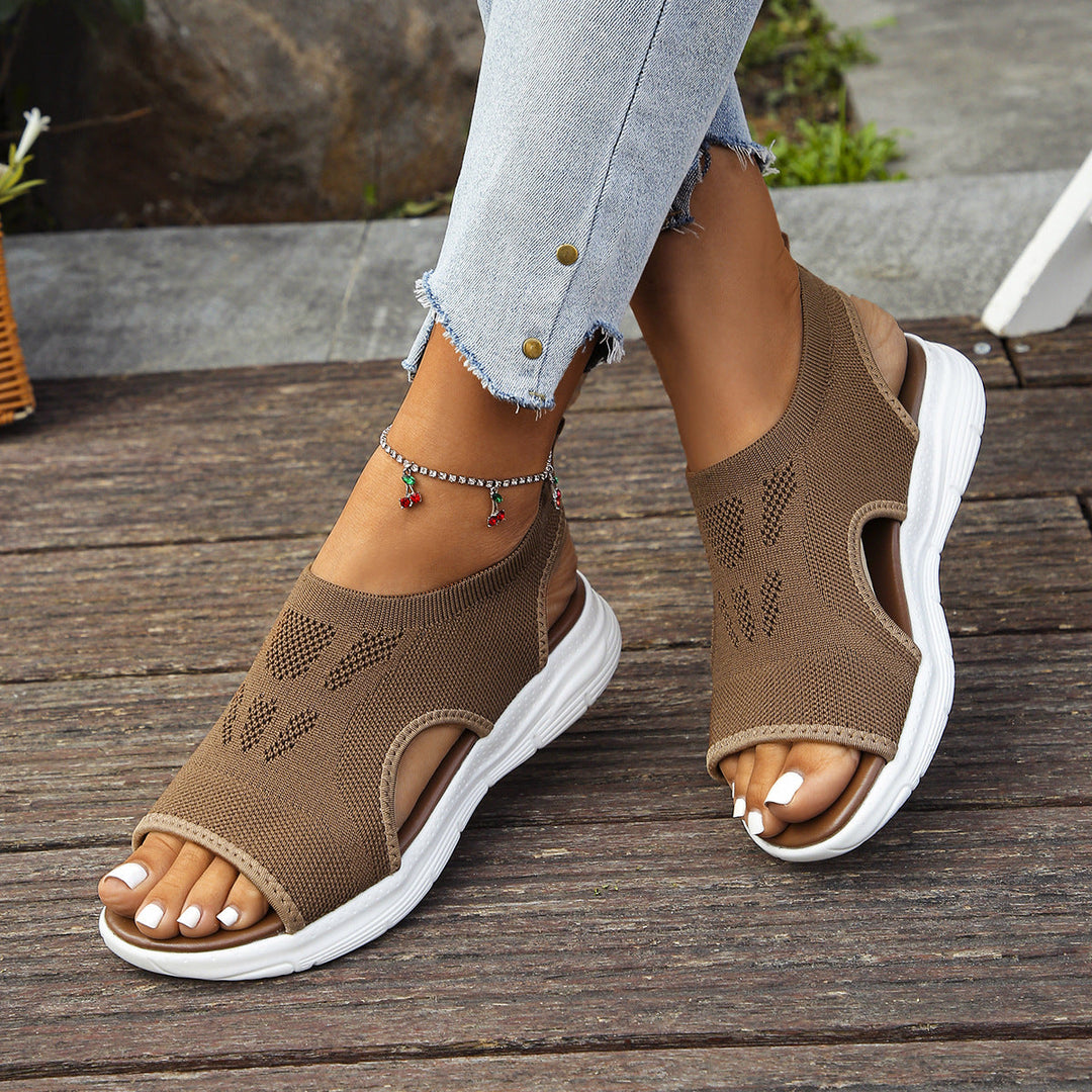 Stylish women's summer walking sandals, orthopedic with arch support for outdoor activities.