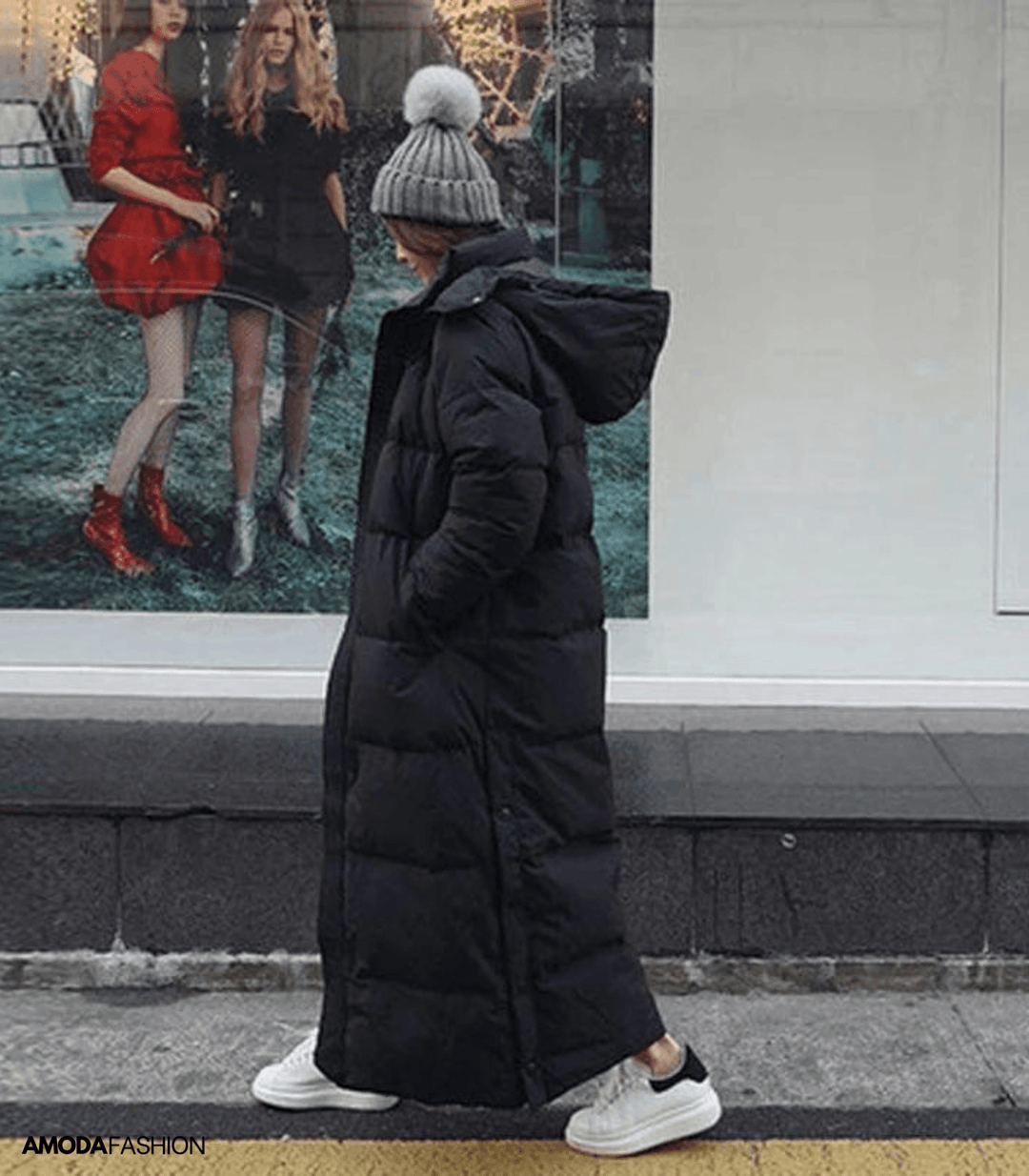 Trendy women's oversized winter parka. This long, waterproof & windproof jacket offers warm, casual cold weather protection.