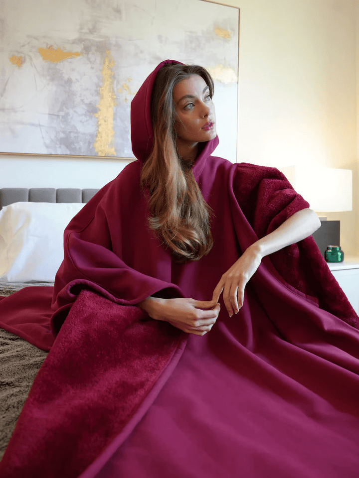 Weighted women's oversized hoodie for calming comfort & anti-stress relief.