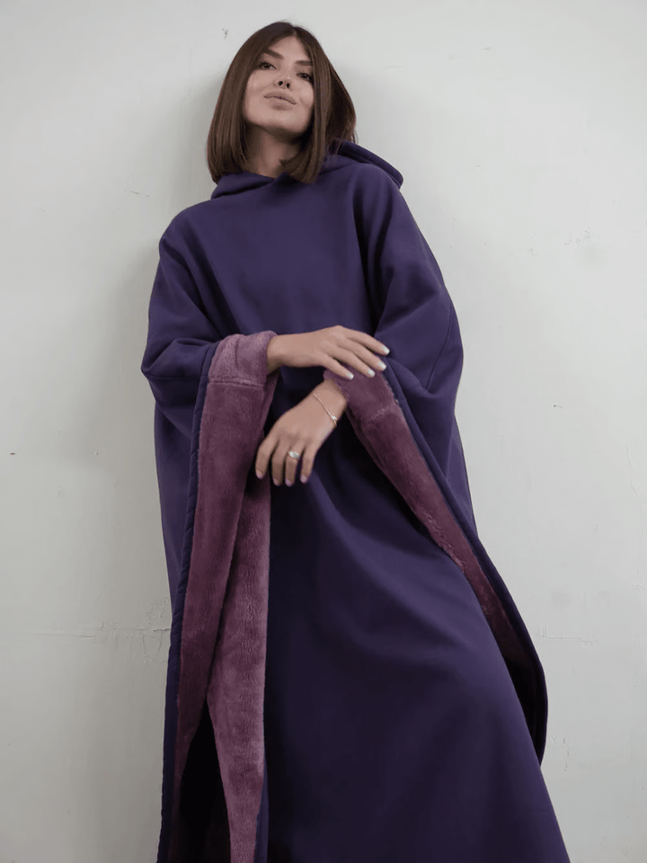 Weighted for calm: women's oversized hoodie, plush comfort for unwinding.