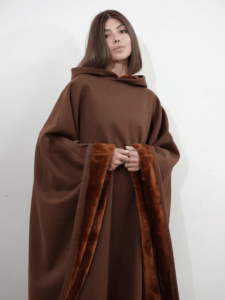 Cozy plush women's weighted hoodie, ideal for anti-stress loungewear & ultimate comfort.