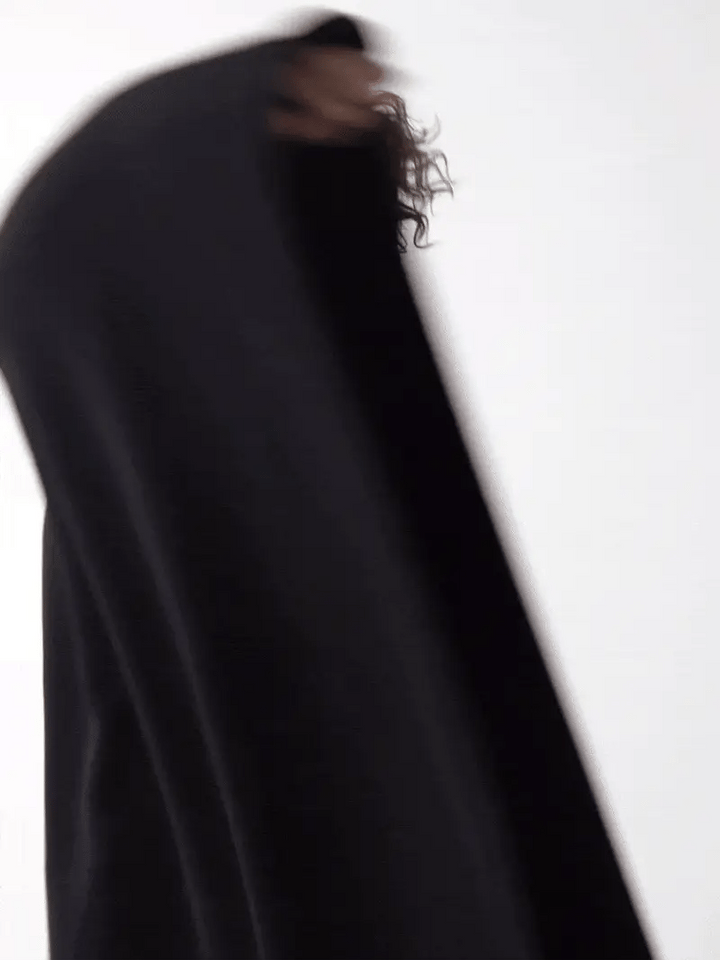 Cozy, anti-stress weighted hoodie for women, oversized for ultimate comfort and peace.