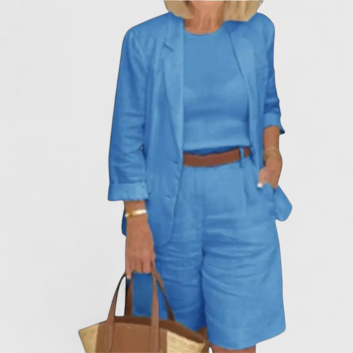 Comfortable women's relaxed blazer & Bermuda shorts. Stylish two-piece set for day to night smart casual elegance.