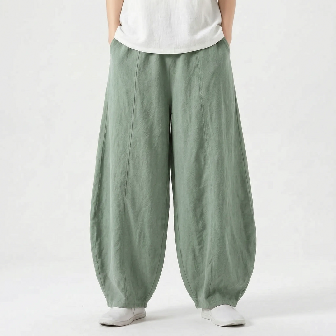 Women's stylish barrel pants in a relaxed, wide-leg fit, perfect for comfortable summer outfits.