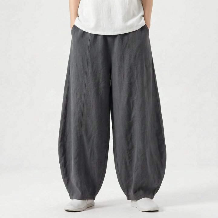 Versatile women's everyday barrel pants, relaxed wide-leg fit for ultimate comfort and style.