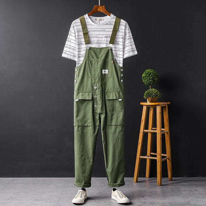 Comfy & stylish women's relaxed fit bib overalls, perfect casual jumpsuit for everyday.