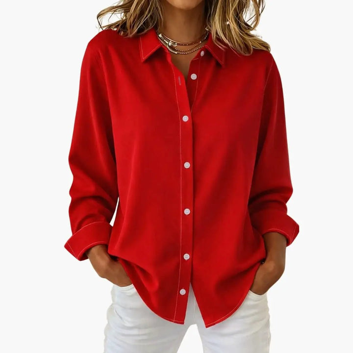 Everyday wear women's relaxed fit button-up shirt, comfortable and fashionable.