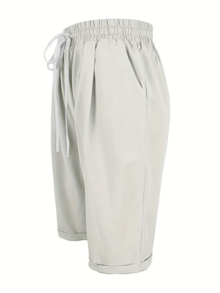 Women's relaxed fit capris, designed for daily wear with an easy elastic waist for ultimate comfort.