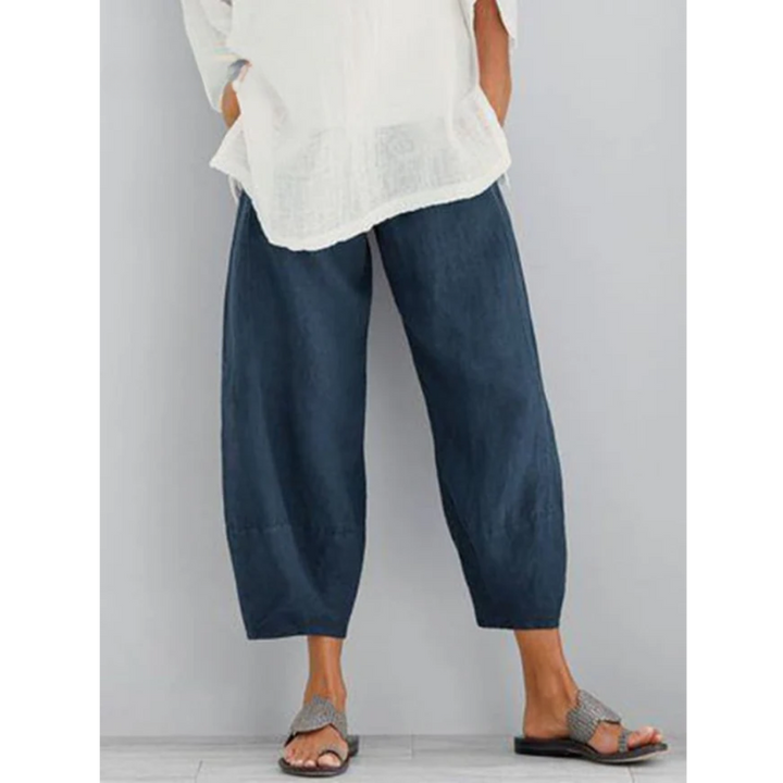 Versatile women's pull-on linen pants, relaxed fit for ultimate comfort, perfect for casual summer and everyday wear.