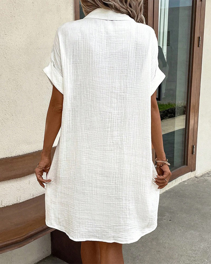 Comfortable women's casual summer dress, relaxed fit, chic everyday wear for warm weather.